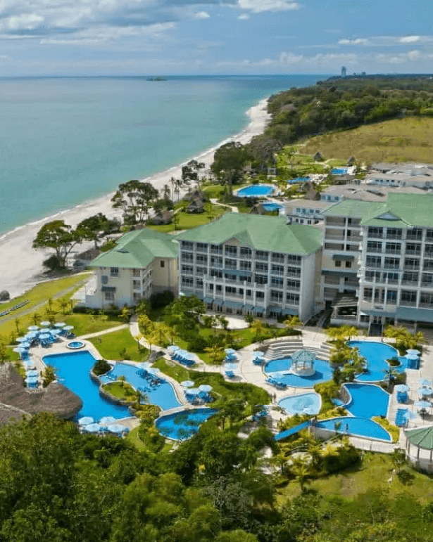 Riviera Pacífica Gran Evenia Bijao + Hotel Victoria